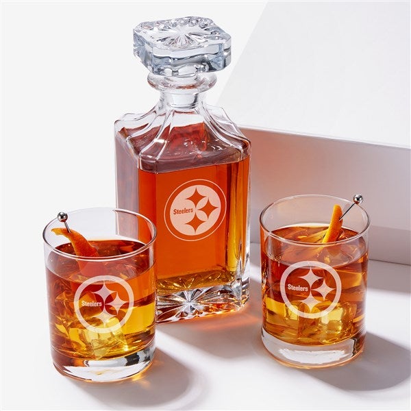 NFL Pittsburgh Steelers Whiskey Glass and Decanter Gift Set - 54859