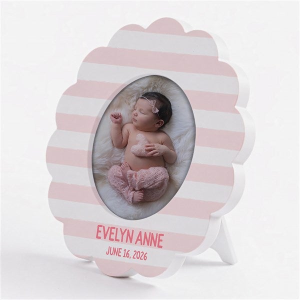 Tiny Treasures Personalized Baby Round Scallop Edge Picture Frame - 57480