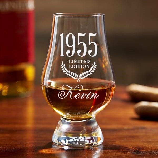 thumbnail image 2 of Think Outside The Heart-Shaped Box With These Valentine’s Day-Worthy Whiskies - Whisky Advocate 2 of 13