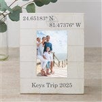 36090 - Latitude & Longitude Personalized Shiplap Frame