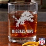 38317 - NFL Detroit Lions Engraved Old Fashioned Whiskey Glasses